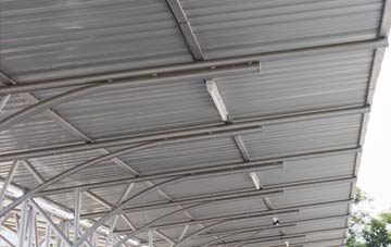 installing Dun Gainmhich metal roofing